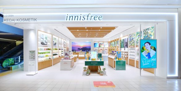 Innisfree @ 1 Utama 4